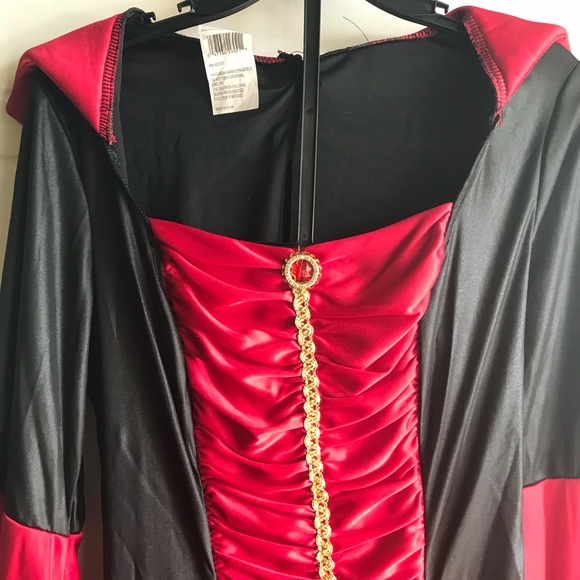 Gothic Vampiress Women Halloween Vamp Costume New - Picture 8 of 8